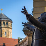 Richard Wagner Skulptur in der historischen Innenstadt von Bayreuth